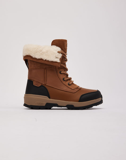 UGG Adirondack Boot XXV Grade-School