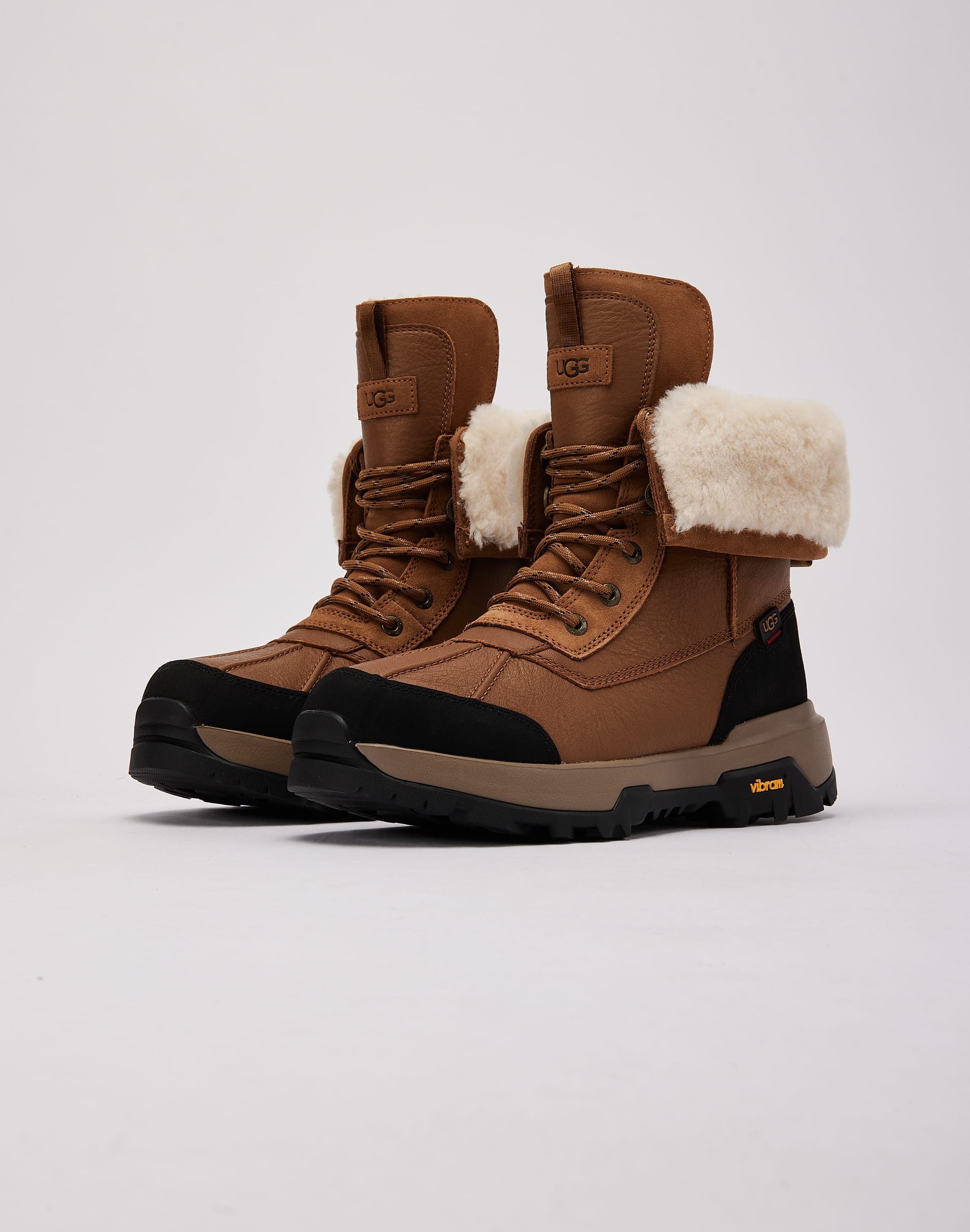 UGG Adirondack Boot XXV